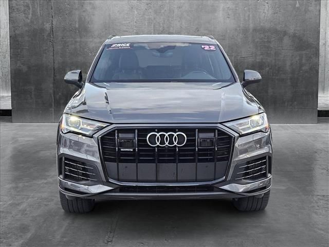 2022 Audi Q7 Premium Plus