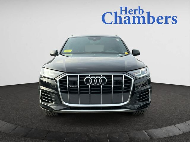 2022 Audi Q7 Premium Plus