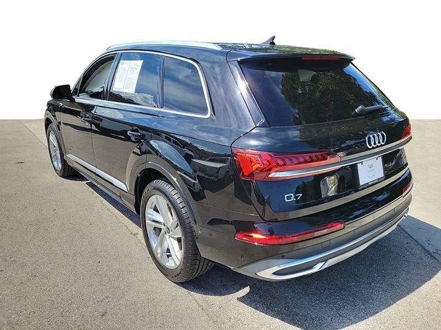 2022 Audi Q7 Premium Plus