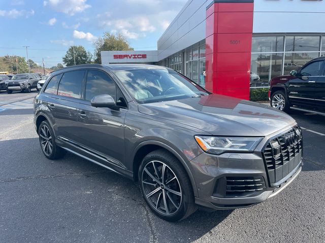 2022 Audi Q7 Premium Plus