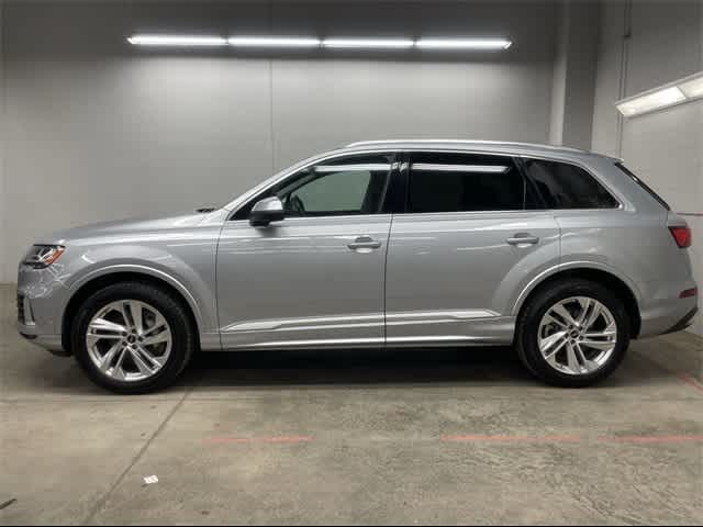 2022 Audi Q7 Premium Plus