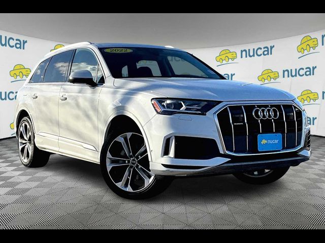 2022 Audi Q7 Premium Plus