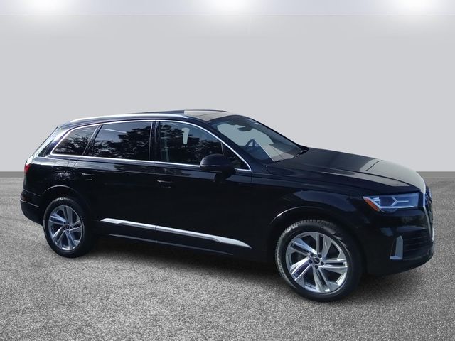 2022 Audi Q7 Premium Plus