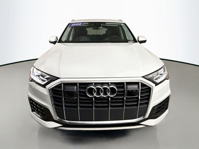 2022 Audi Q7 Premium Plus