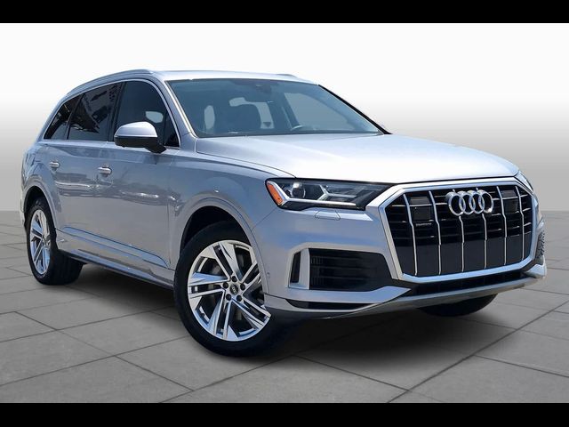 2022 Audi Q7 Premium Plus