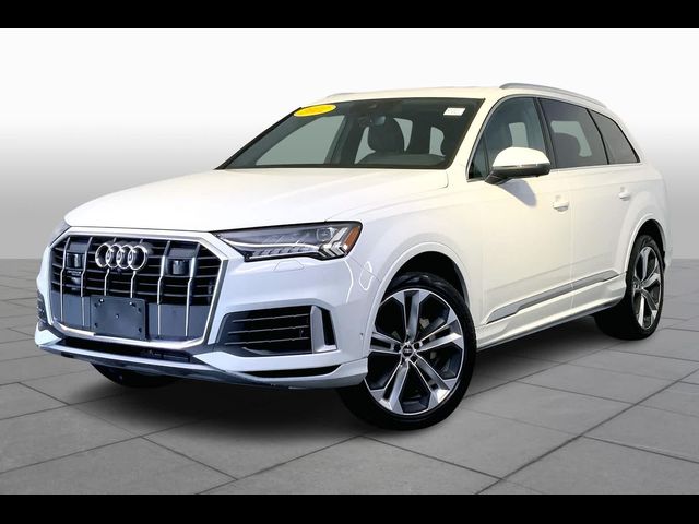 2022 Audi Q7 Premium Plus