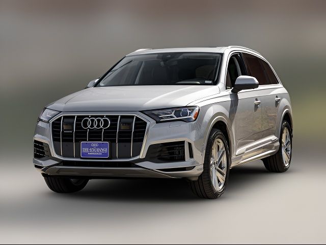 2022 Audi Q7 Premium Plus