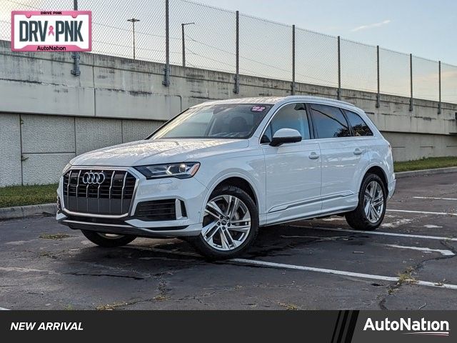 2022 Audi Q7 Premium Plus