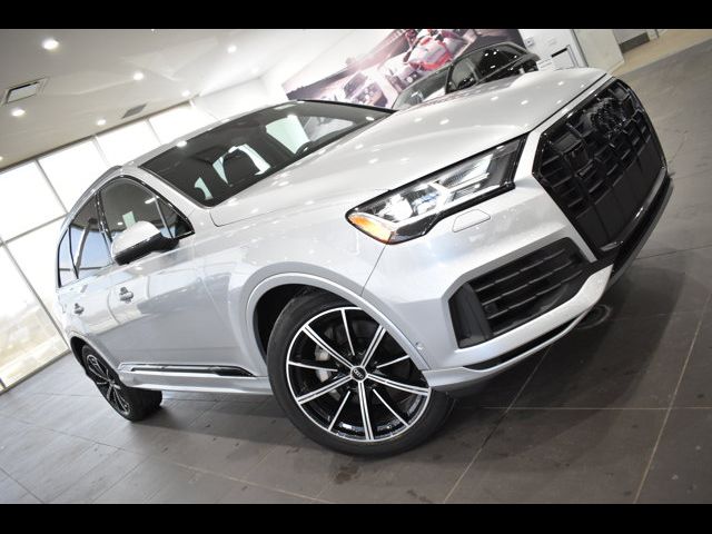2022 Audi Q7 Premium Plus