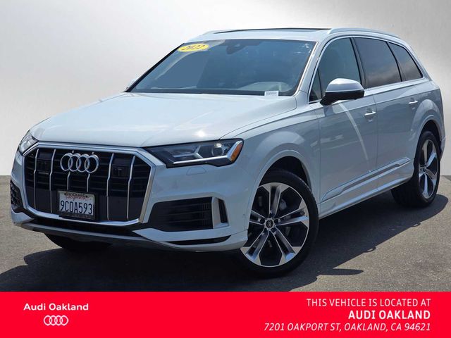 2022 Audi Q7 Premium Plus