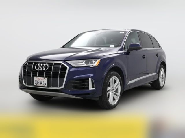 2022 Audi Q7 Premium Plus