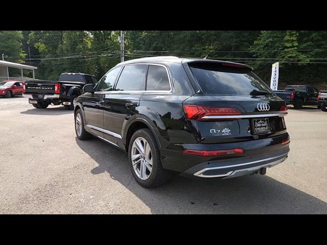 2022 Audi Q7 Premium Plus