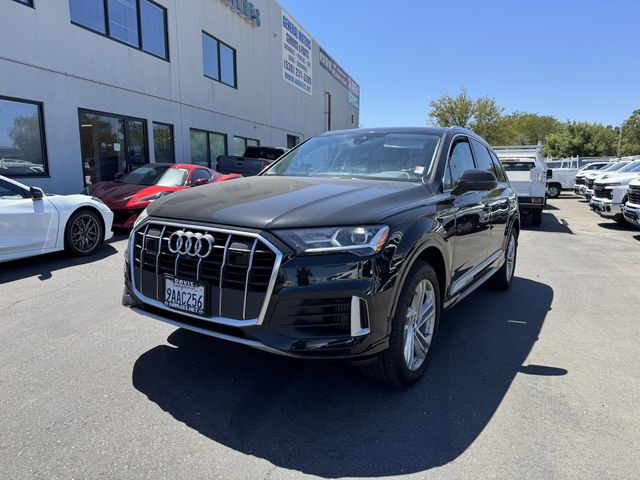 2022 Audi Q7 Premium Plus