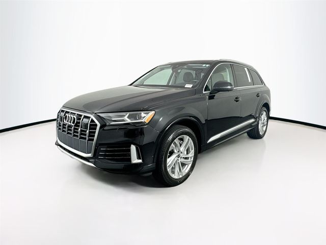 2022 Audi Q7 Premium Plus