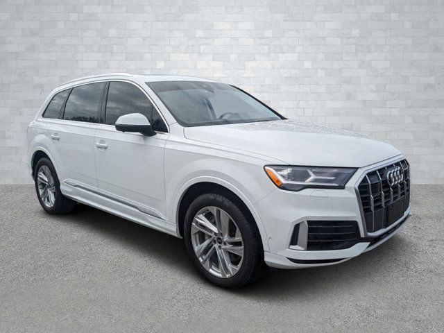 2022 Audi Q7 Premium Plus