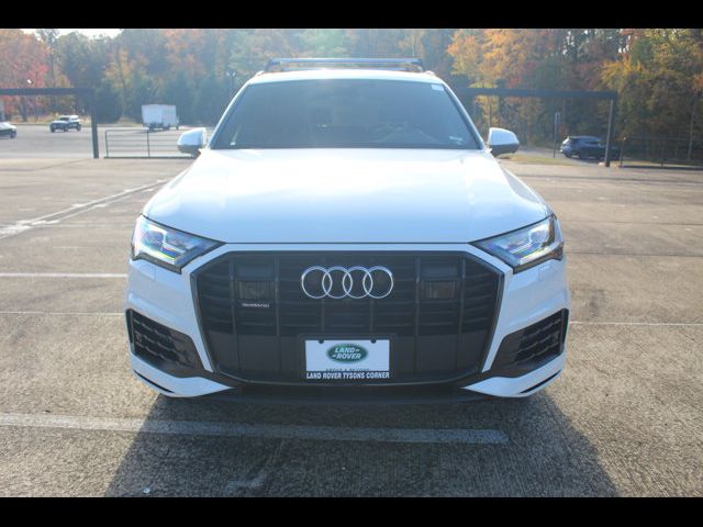 2022 Audi Q7 Premium Plus