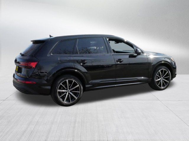 2022 Audi Q7 Premium Plus