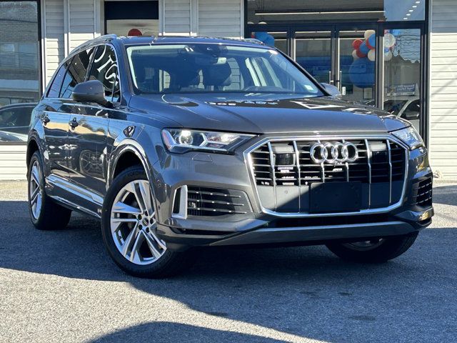 2022 Audi Q7 Premium Plus