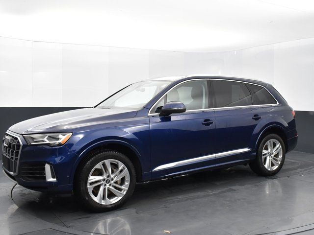 2022 Audi Q7 Premium Plus