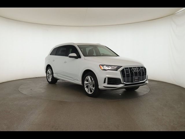 2022 Audi Q7 Premium Plus