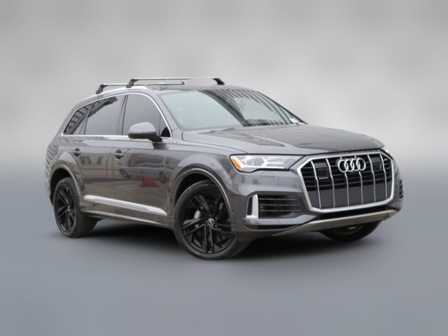 2022 Audi Q7 Premium Plus