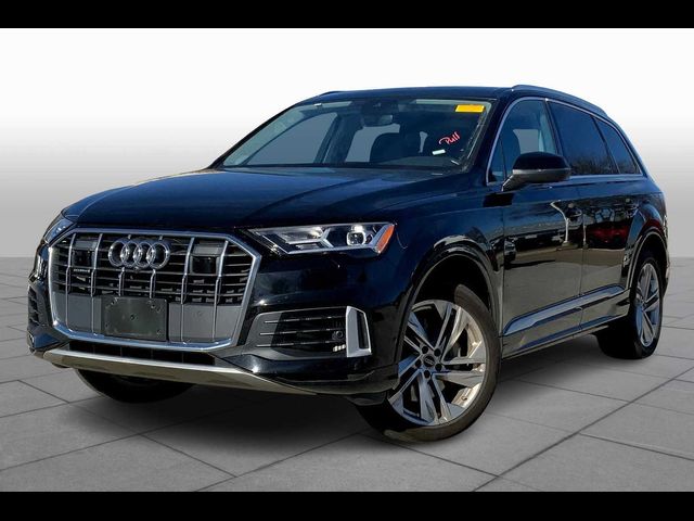 2022 Audi Q7 Premium Plus