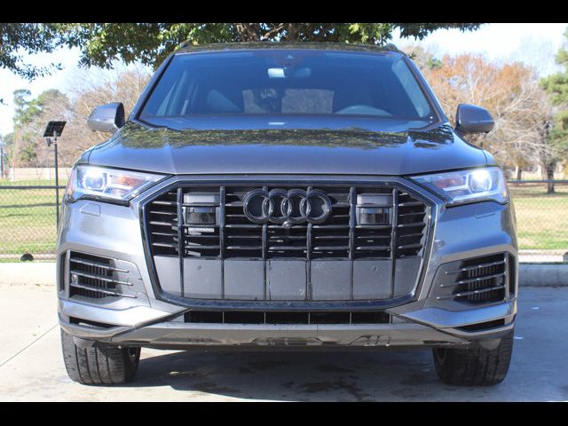 2022 Audi Q7 Premium Plus