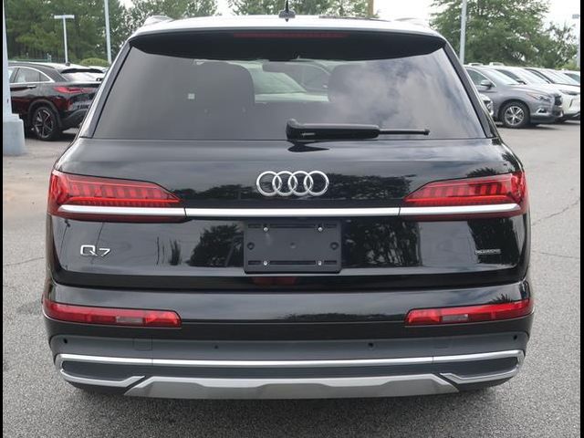 2022 Audi Q7 Premium Plus