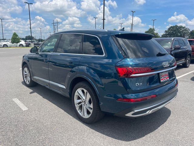 2022 Audi Q7 Premium Plus