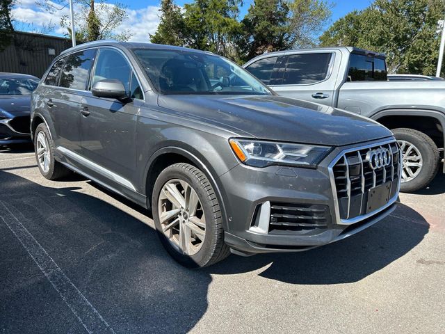 2022 Audi Q7 Premium Plus