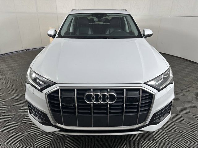 2022 Audi Q7 Premium Plus