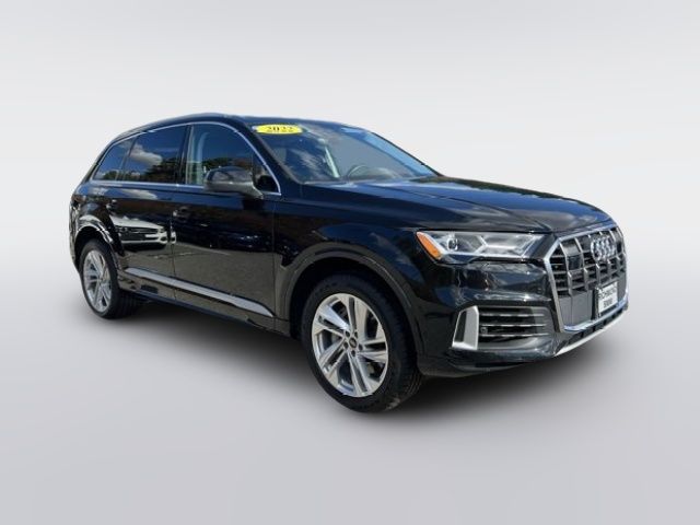 2022 Audi Q7 Premium Plus