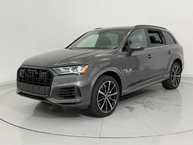 2022 Audi Q7 Premium Plus