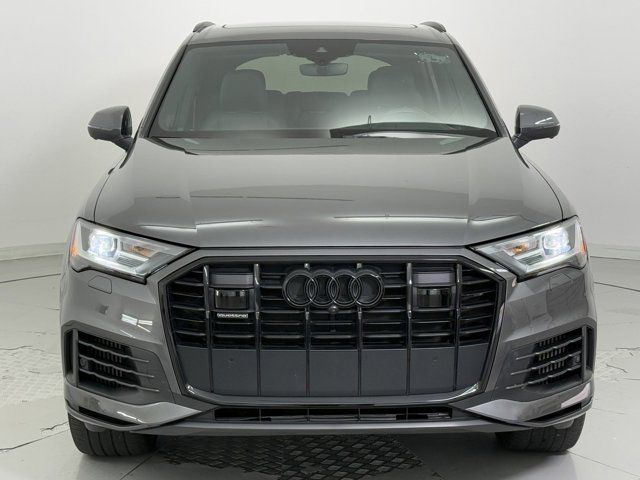 2022 Audi Q7 Premium Plus