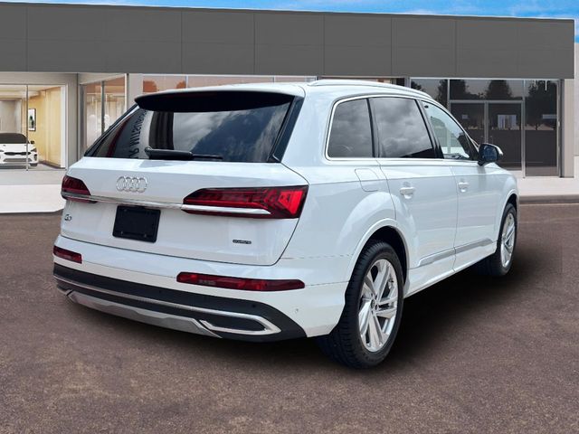 2022 Audi Q7 Premium Plus