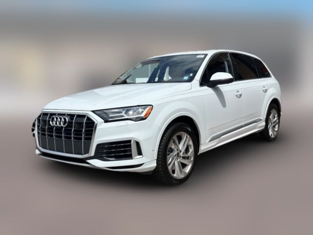 2022 Audi Q7 Premium Plus