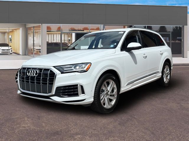 2022 Audi Q7 Premium Plus