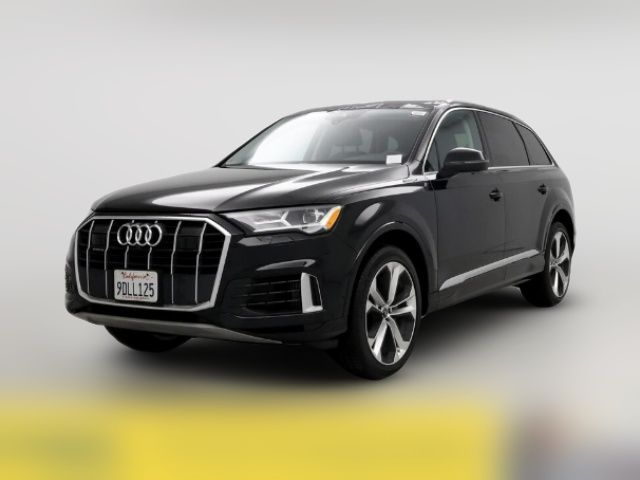 2022 Audi Q7 Premium Plus