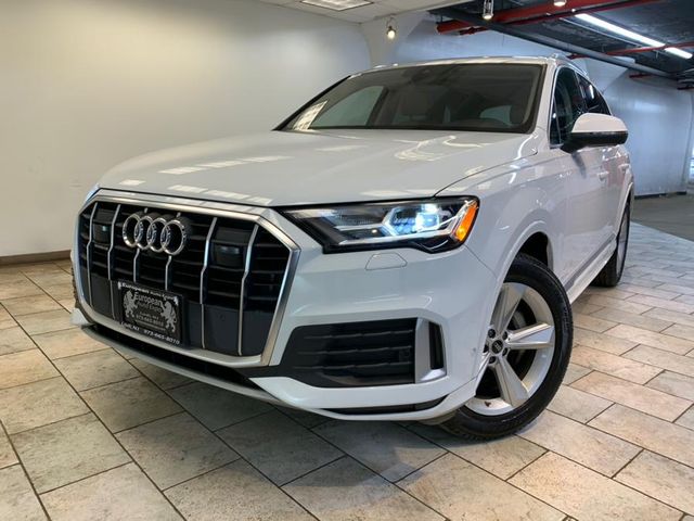 2022 Audi Q7 Premium Plus