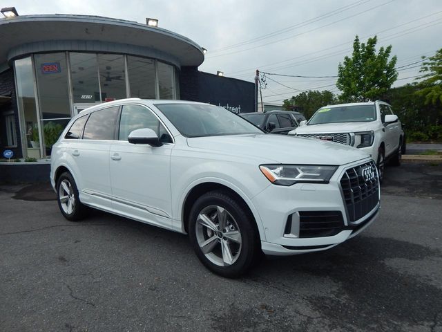 2022 Audi Q7 Premium