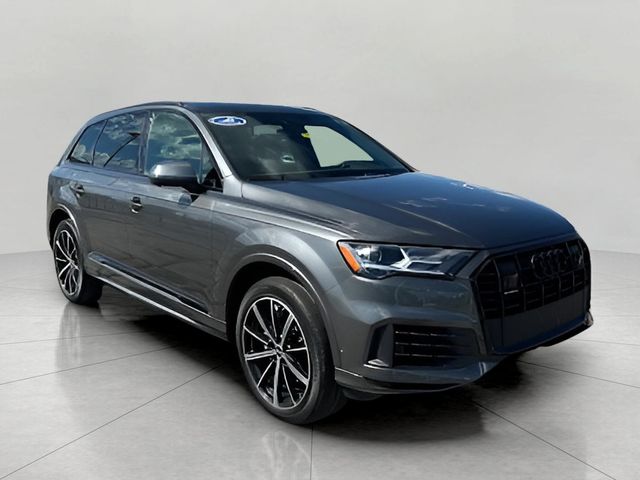 2022 Audi Q7 Premium Plus