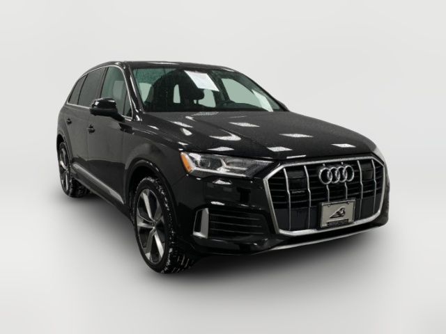 2022 Audi Q7 Premium Plus