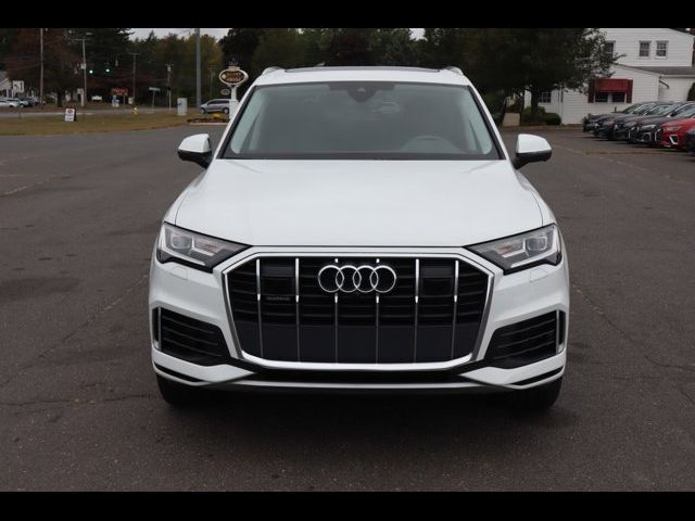 2022 Audi Q7 Premium Plus