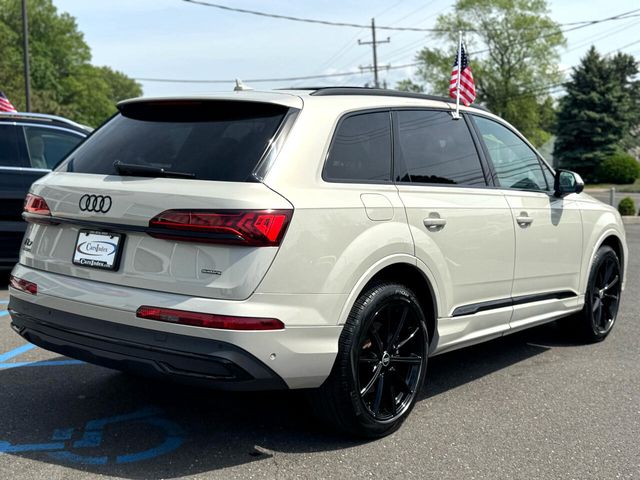 2022 Audi Q7 Premium Plus