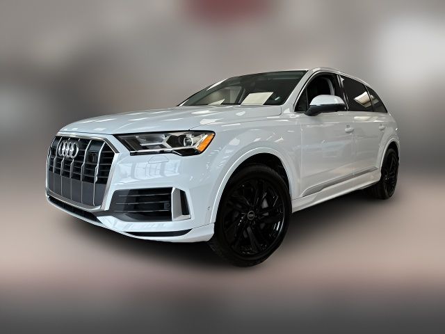 2022 Audi Q7 Premium Plus