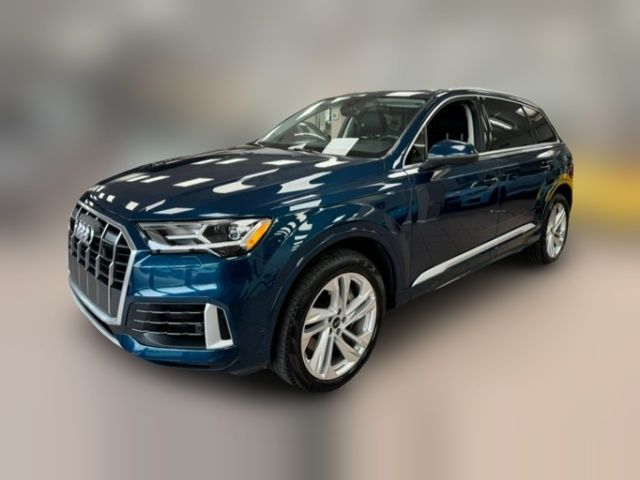 2022 Audi Q7 Premium Plus