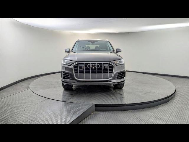 2022 Audi Q7 Premium Plus