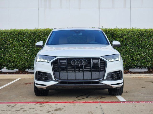 2022 Audi Q7 Prestige