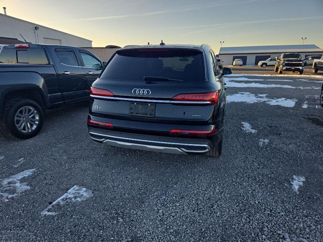 2022 Audi Q7 Prestige