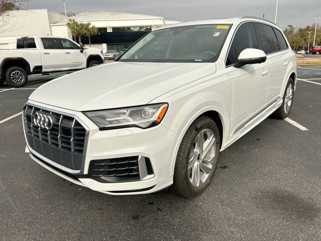 2022 Audi Q7 Prestige